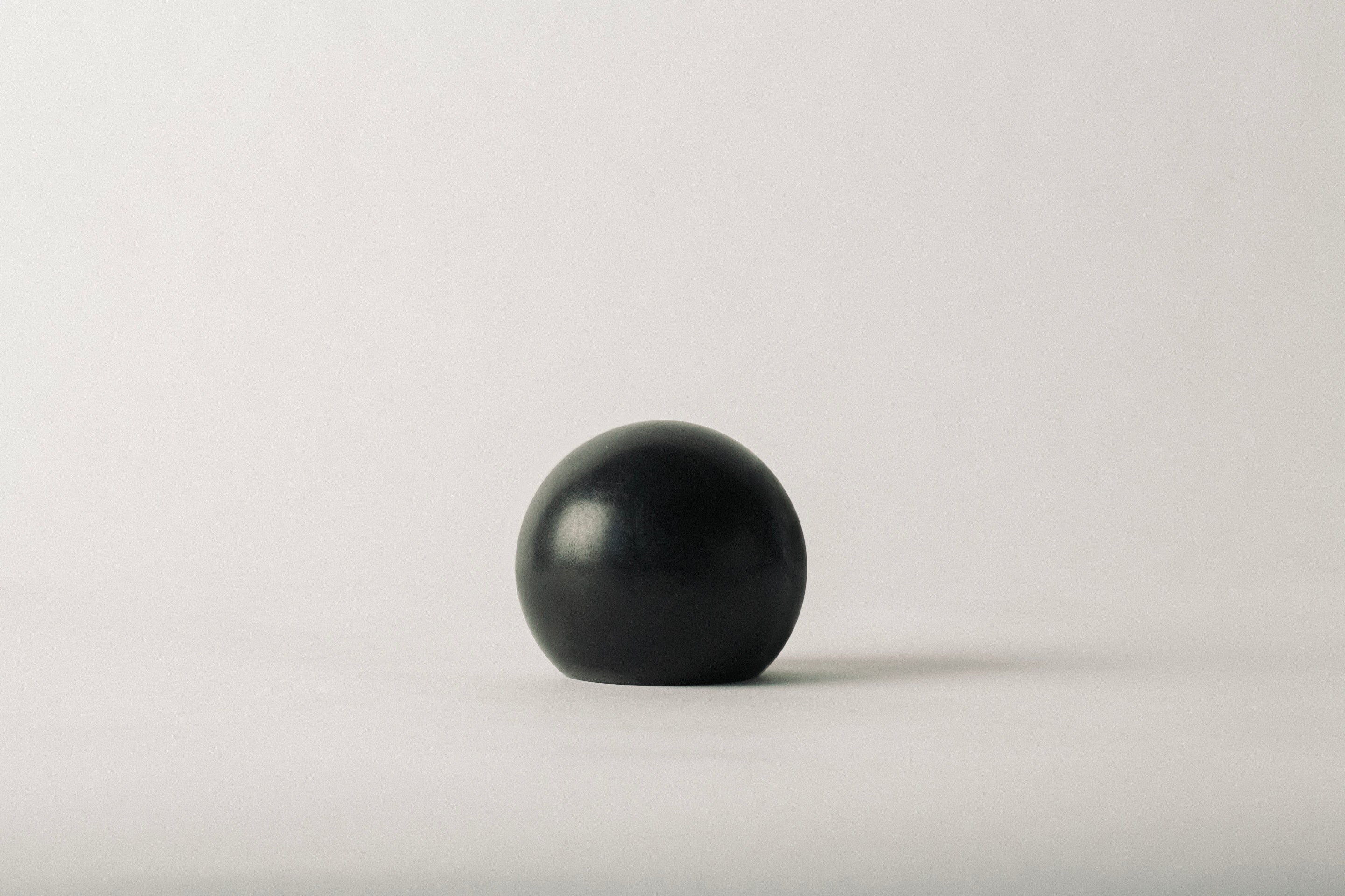 Popular Gardener’s Tallow Sphere Soap: Deep Cleansing & Hydrating with Coconut Shell-Activated Charcoal